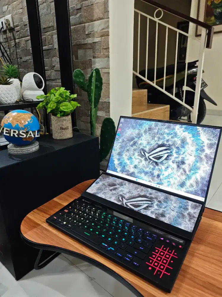 Laptop Asus ROG Zephyrus Duo GX650RW RTX3070TI x rog msi