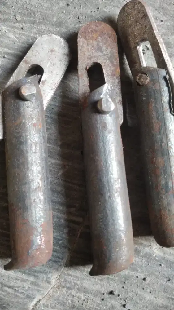 Lock pen kancingan