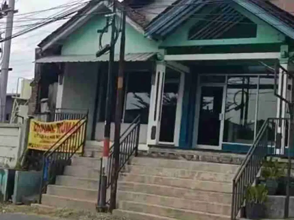 Rumah & Tempat Usaha Jl Kartini Bawen Kab Semarang Depan pabrik saos & amidis