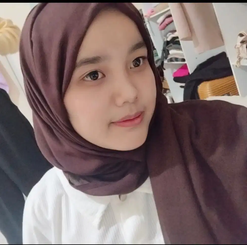 Mencari Pekerjaan — Packing, Host Live, Pramuniaga, Kasir