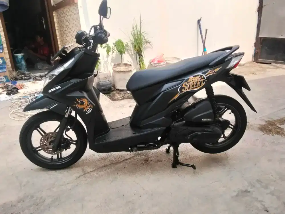 Honda beat street tahun 2019