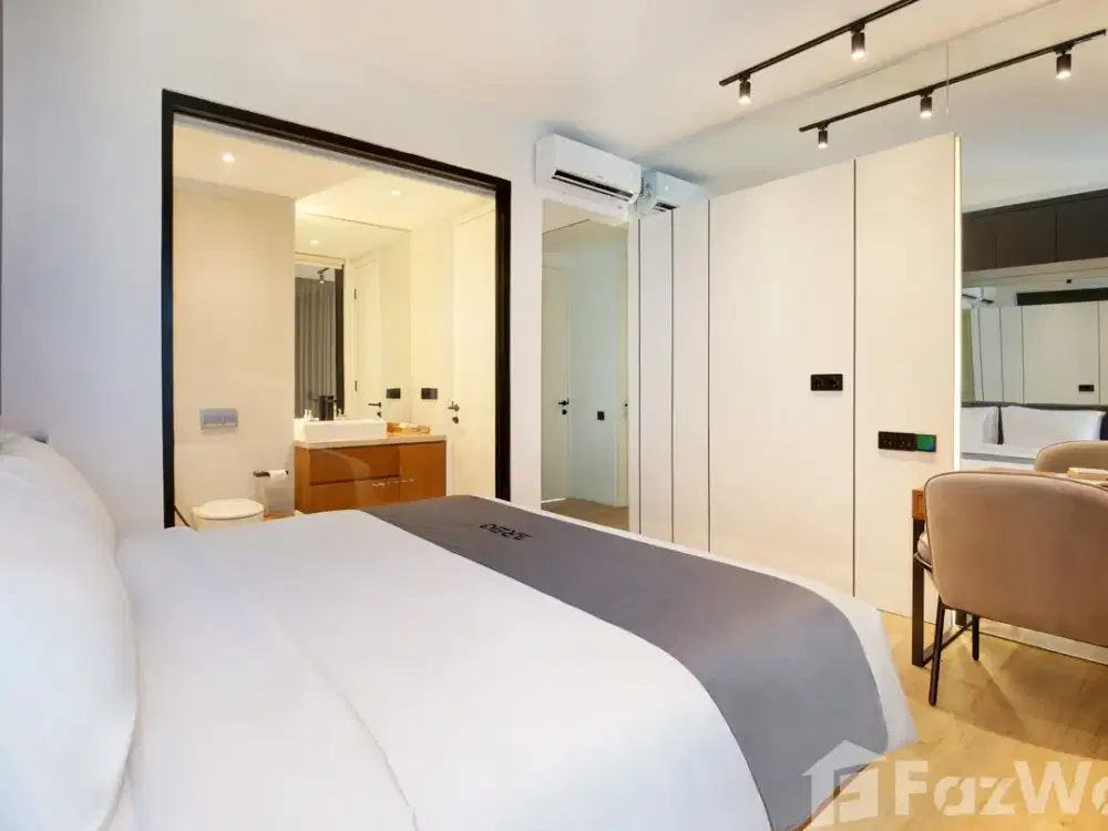 2 Bedroom Townhouse for sale at Oasis 2 by Breig
