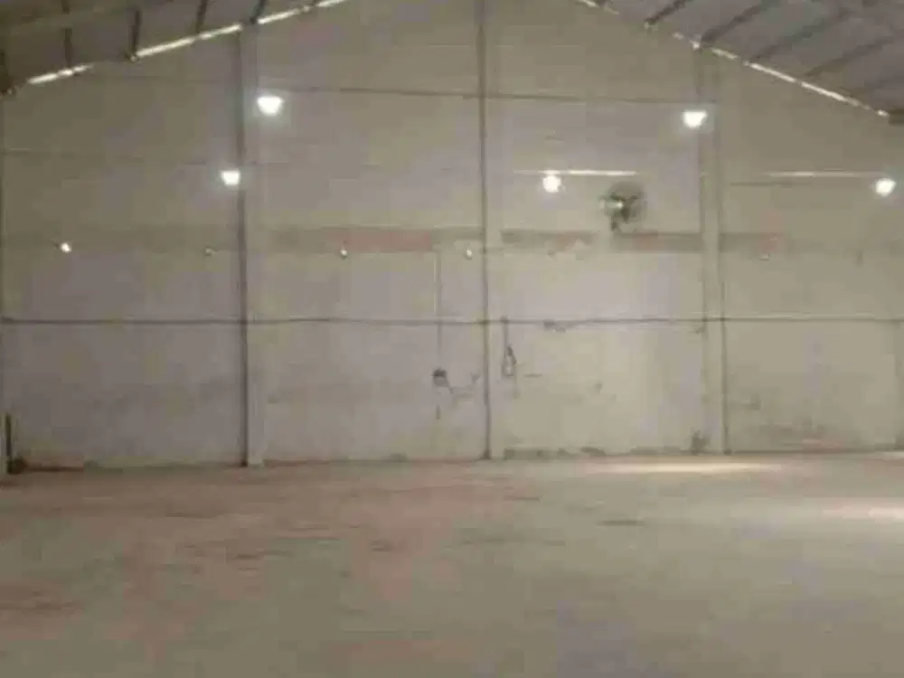 Di jual murah gudang 1150 m2 solo Kalioso