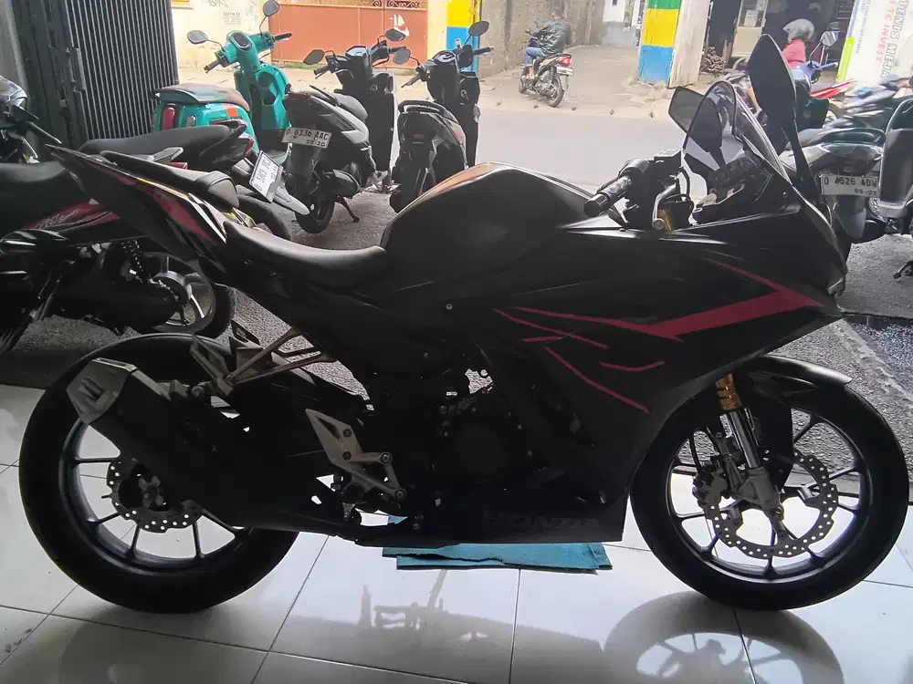 Honda CBR 150R Tahun 2022