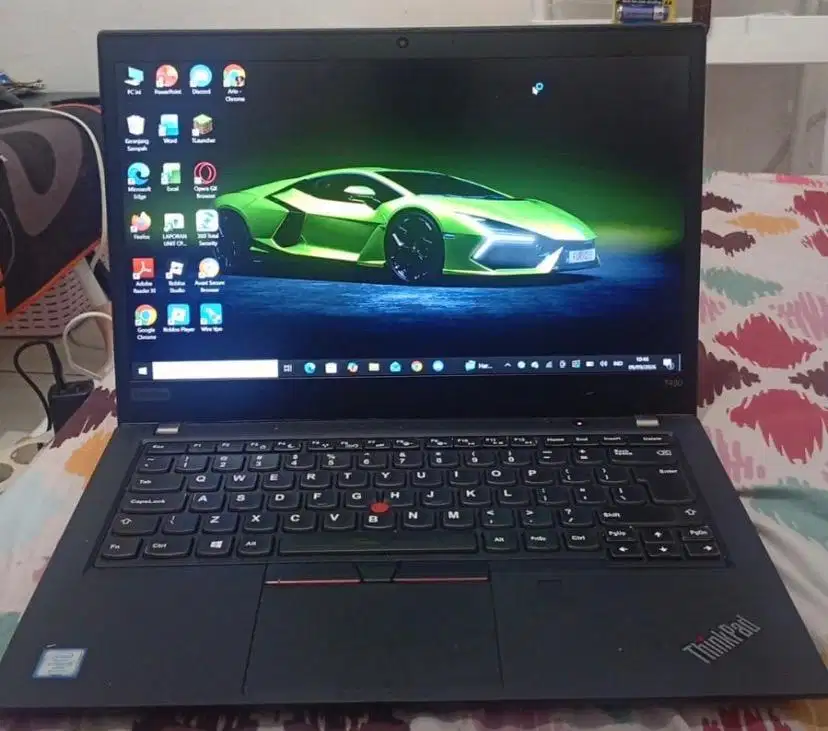 Dijual murah Laptop Lenovo T490 Touchscreen