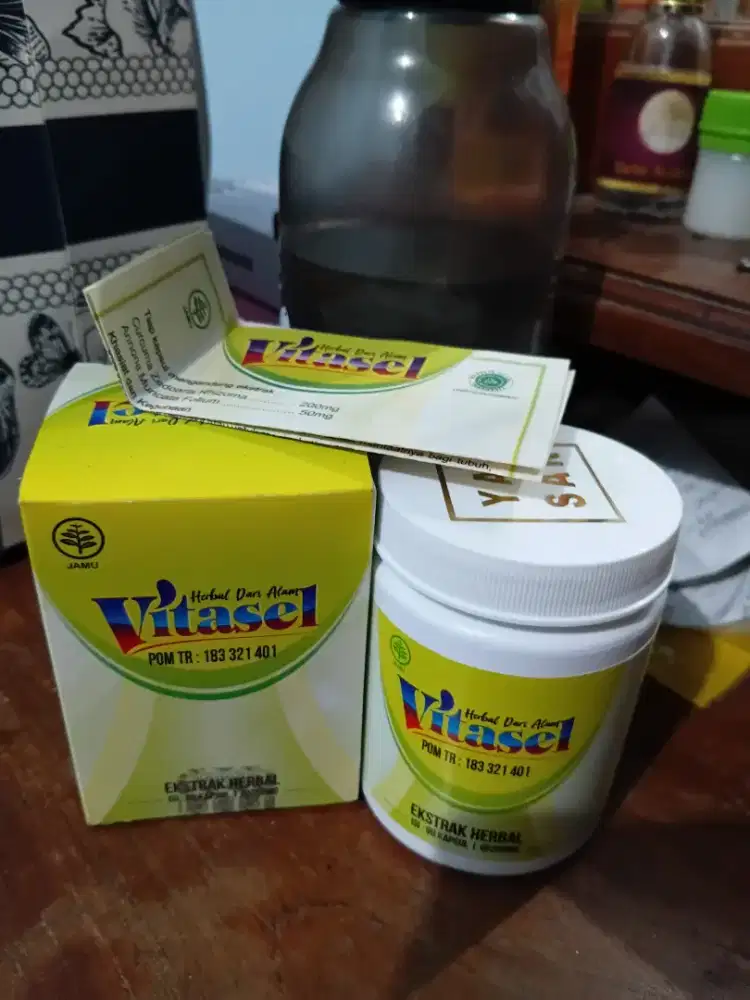 [Masih Segel] Vitasel Obat Herbal Original 1 Botol Isi 90 Kapsul