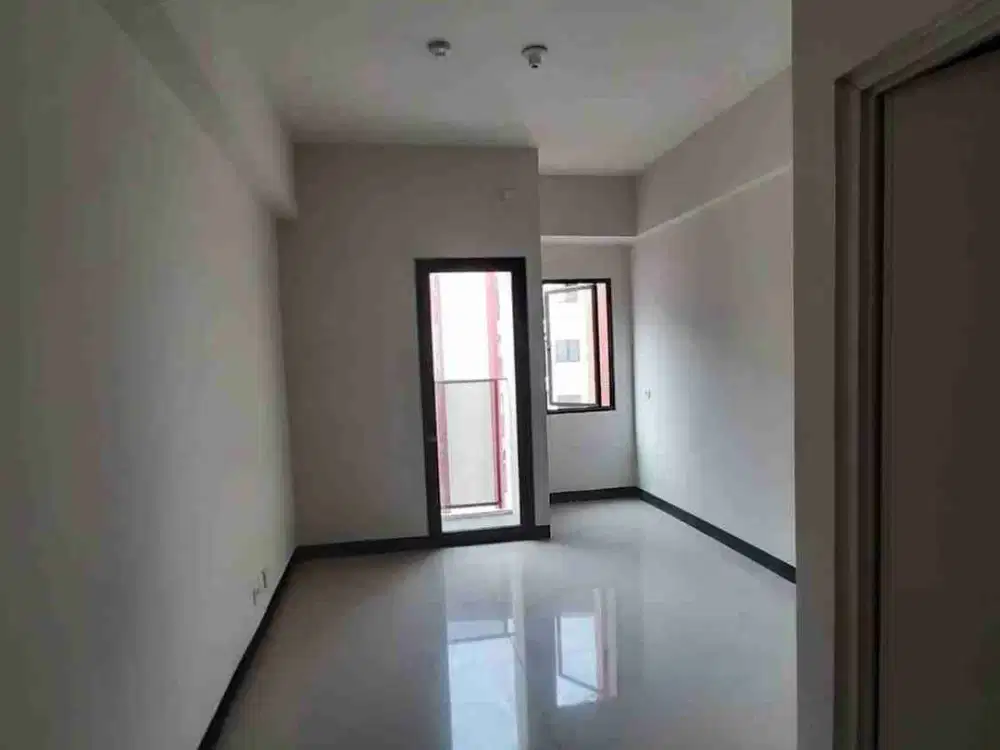 AMEGA CROWN RESIDENCE TERMURAH ‼ Apartemen Studio Akses Merr View Lapangan Basket