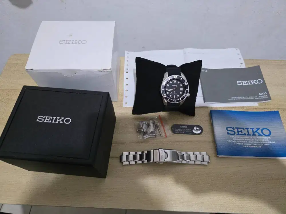 Seiko Prospex SPB101J1 Sumo Automatic Black Dial Bonus Rubber Strap