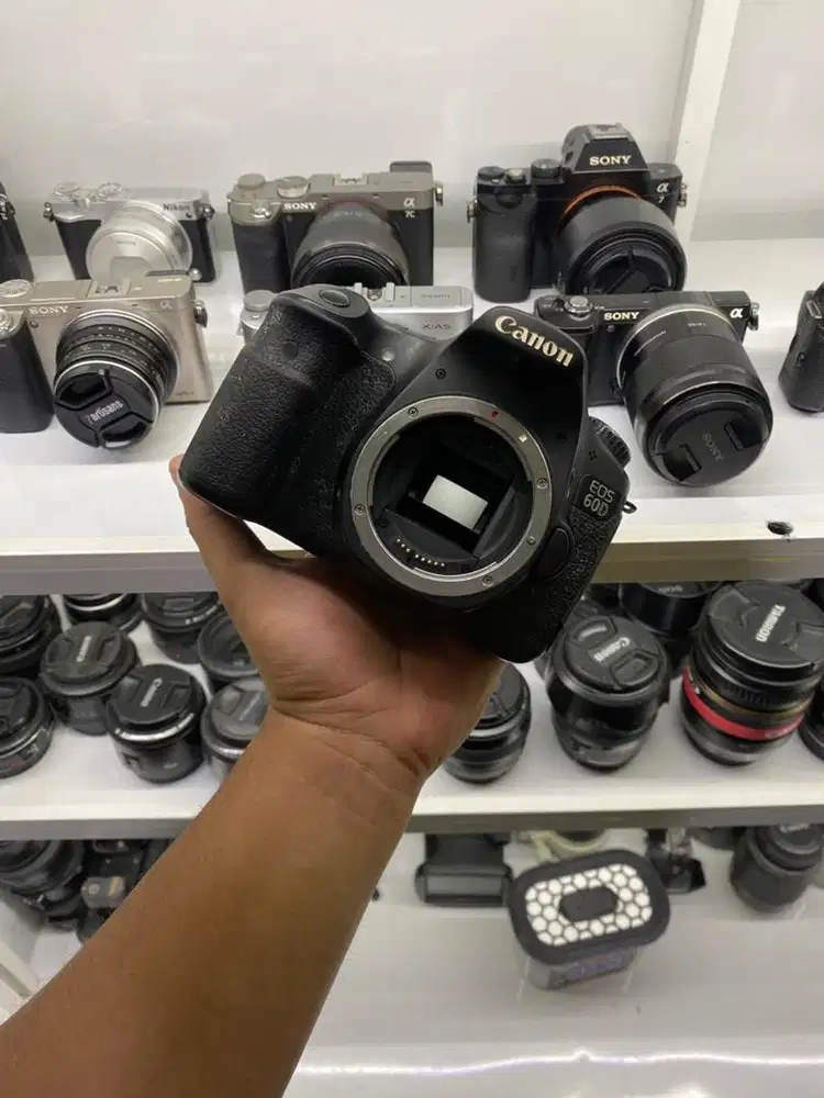 Kamera canon 60D body only