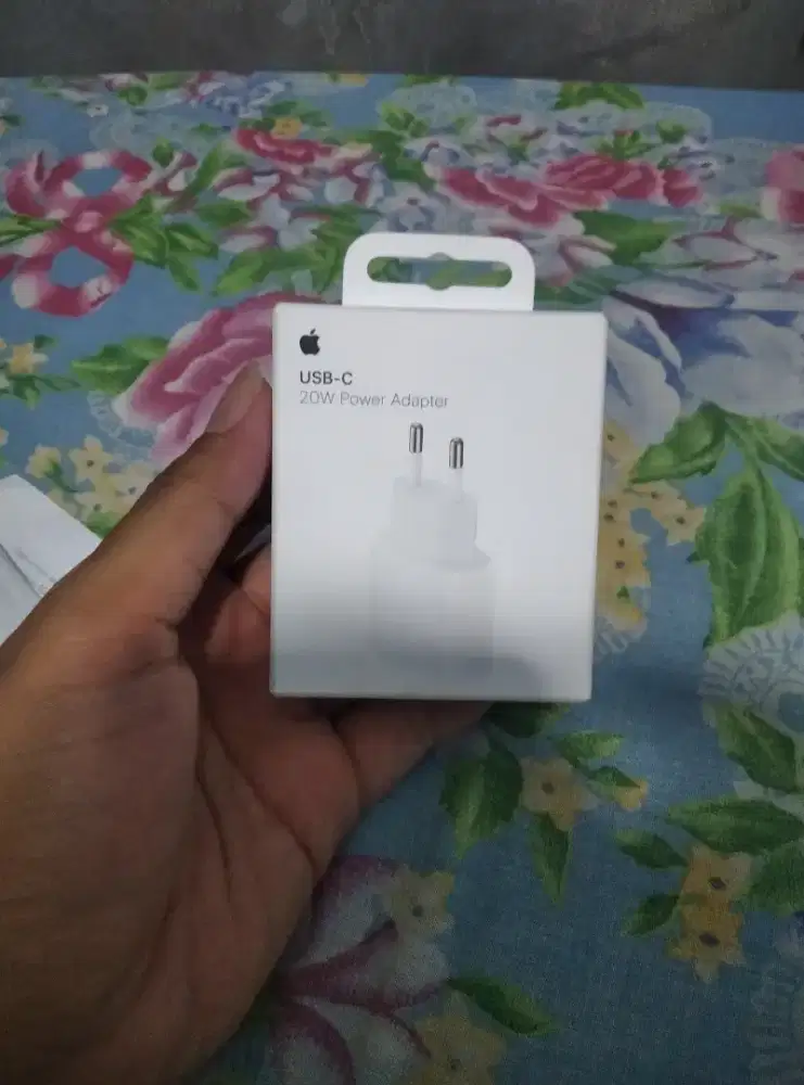 CHARGER IPHONE ORIGINAL USB C 20W DIGIPLUS . JUAL CEPAT
