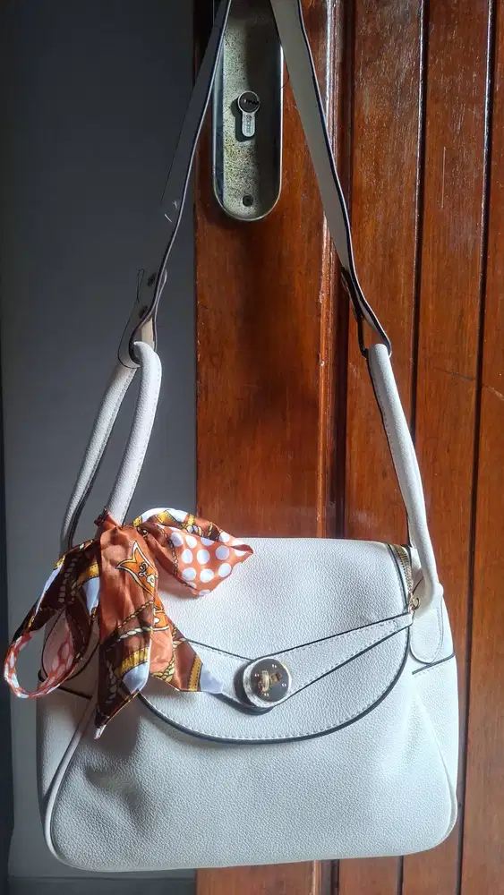 Tas Fasion Kondisi Masih Sangat Bagus
