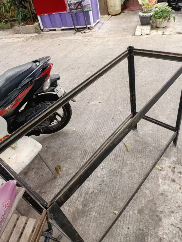 Rangka rak besi ace hardware