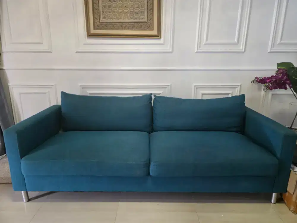 Preloved Sofa brand Informa
