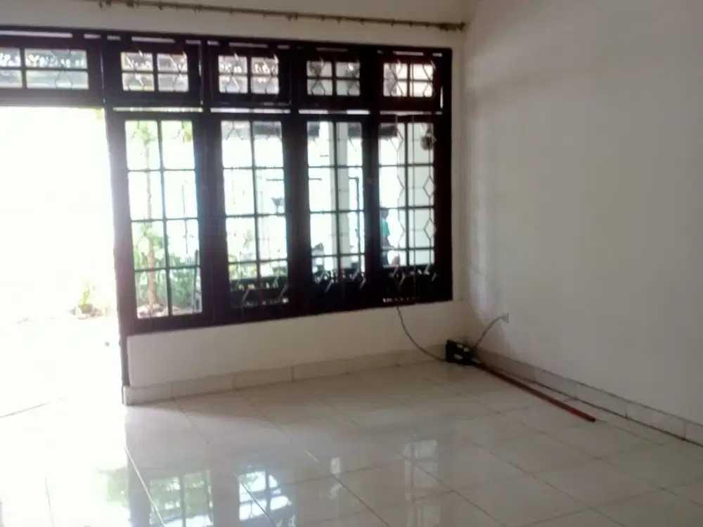 Rumah disewakan di Cipete