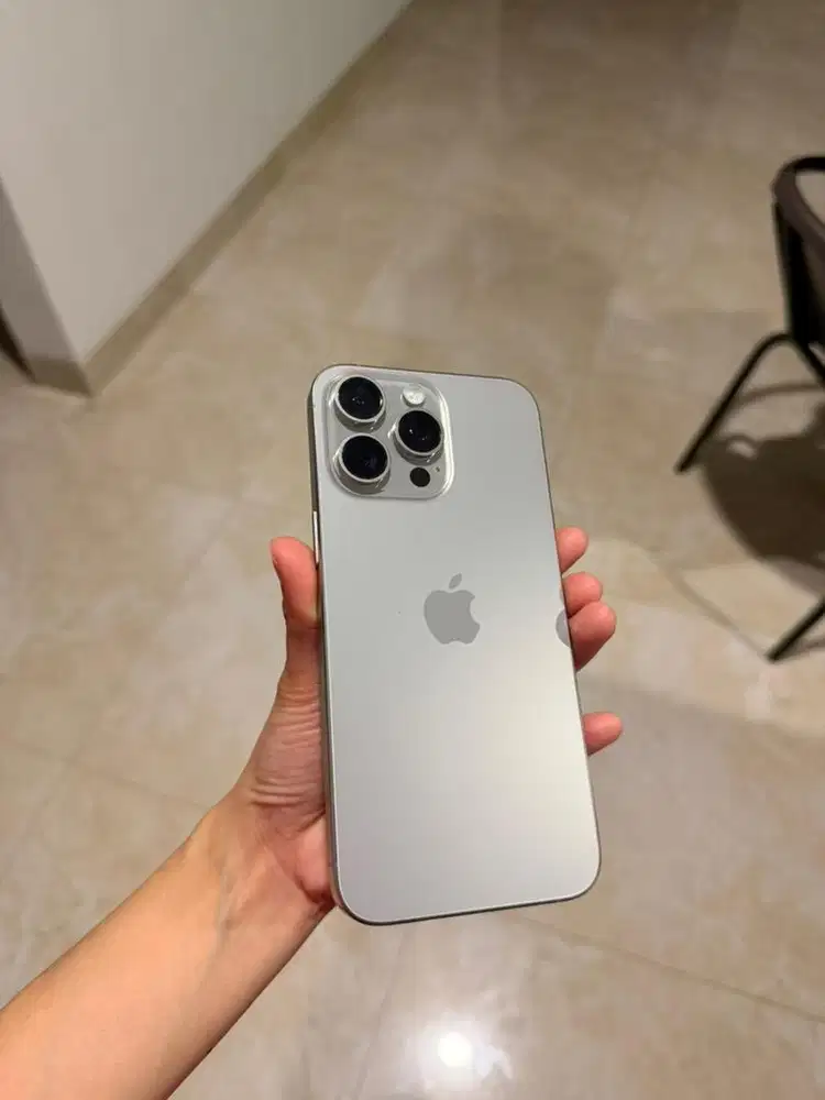 IPHONE 15 PRO MAX 256GB (MULUS/LIKE NEW)