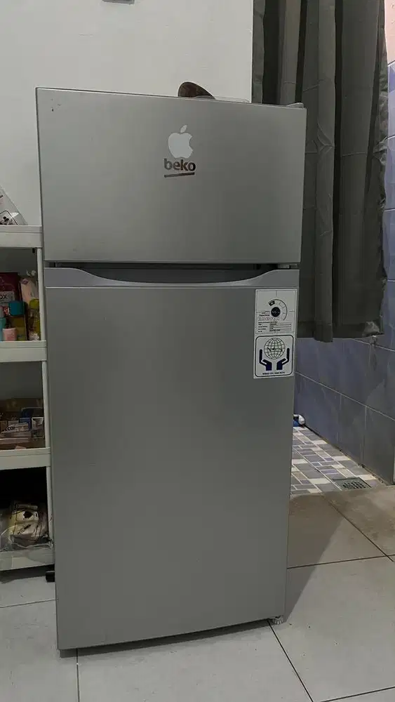 JUAL CEPAT KULKAS 2 PINTU
