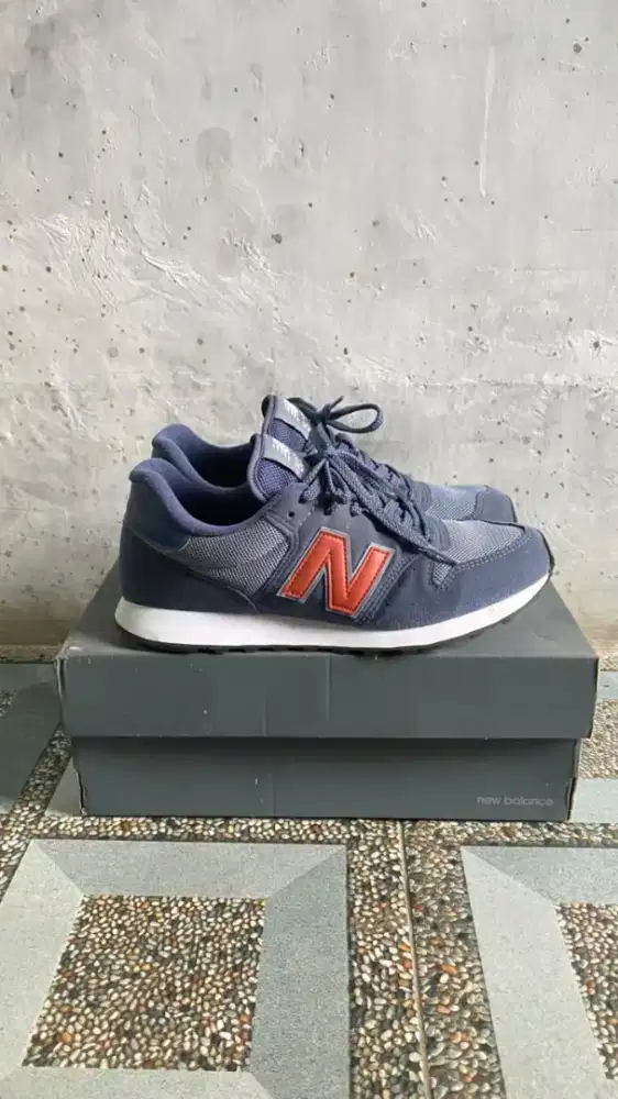 Sepatu NB uk 42,5 fit 41