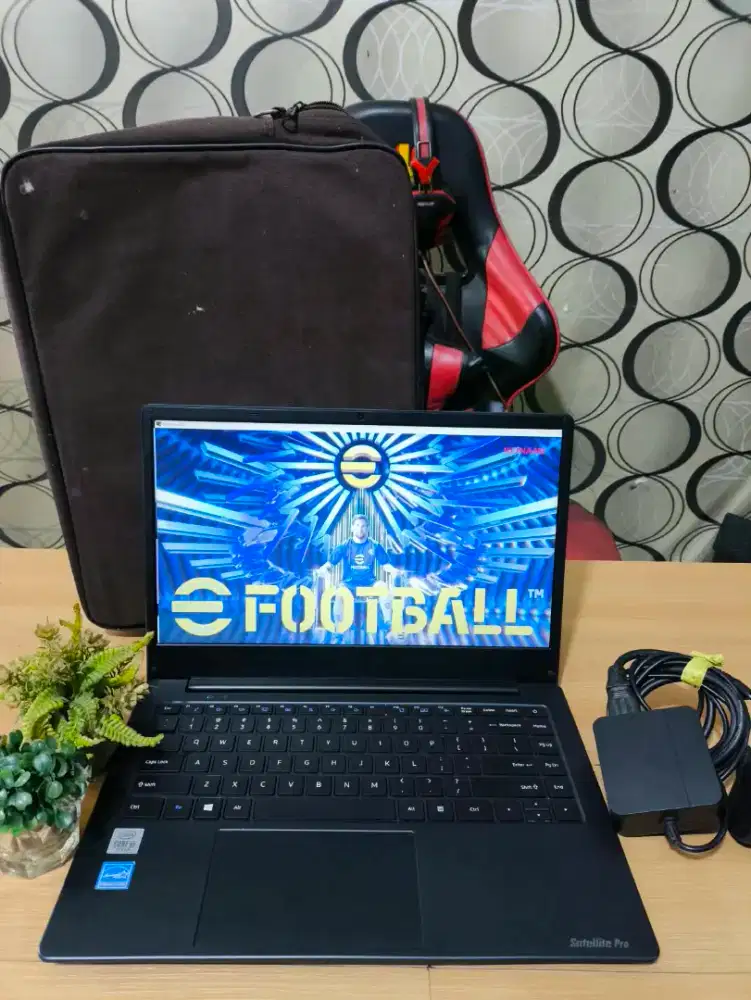 Toshiba Dynabook Satelite  Pro C40-H GEN 10 [RAM 8GB/SSD 512GB]