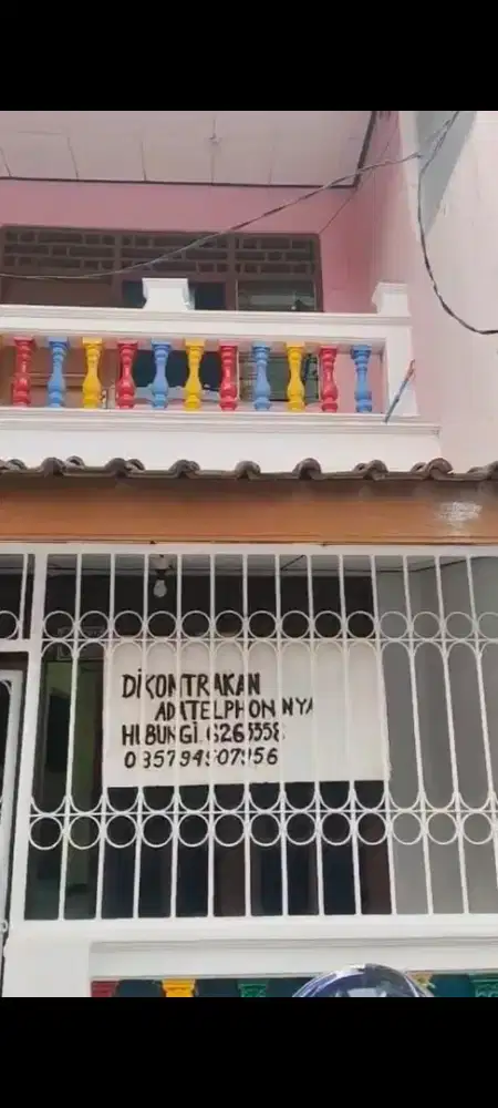 Di sewakan rumah 2 lantai