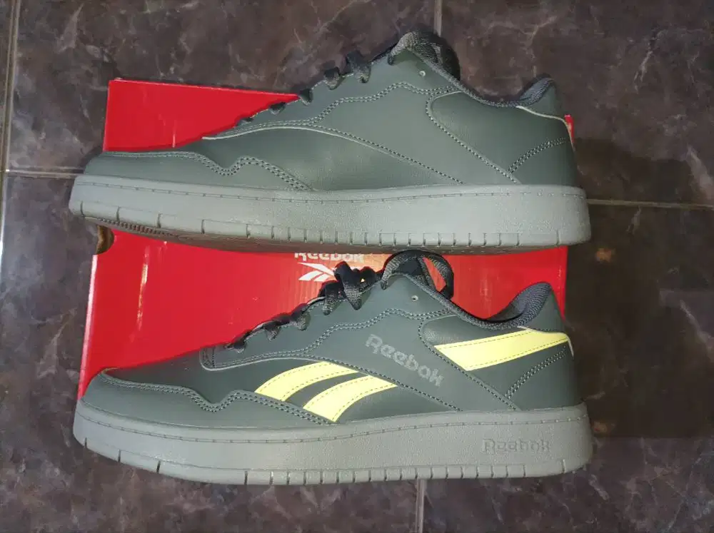 Sepatu Reebok BB 1000 Grey Size 43