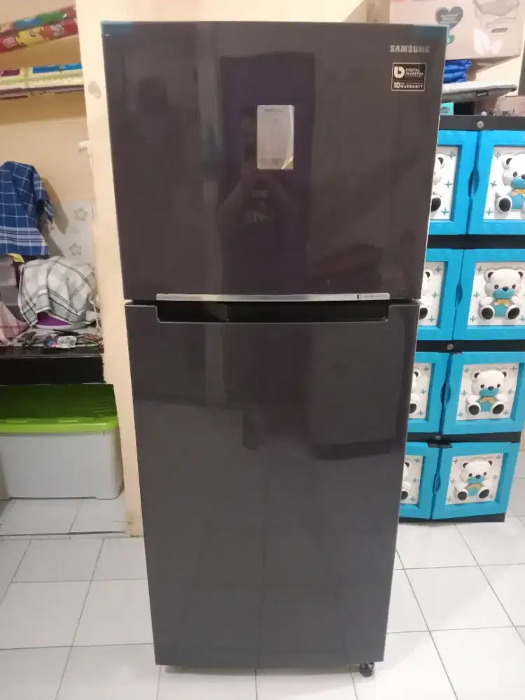 Di Jual kulkas samsung, kondisi mati kena banjir.