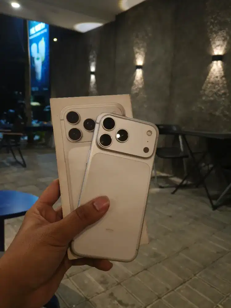 IPHONE 17 PROMAX 256GB IBOX SILVER