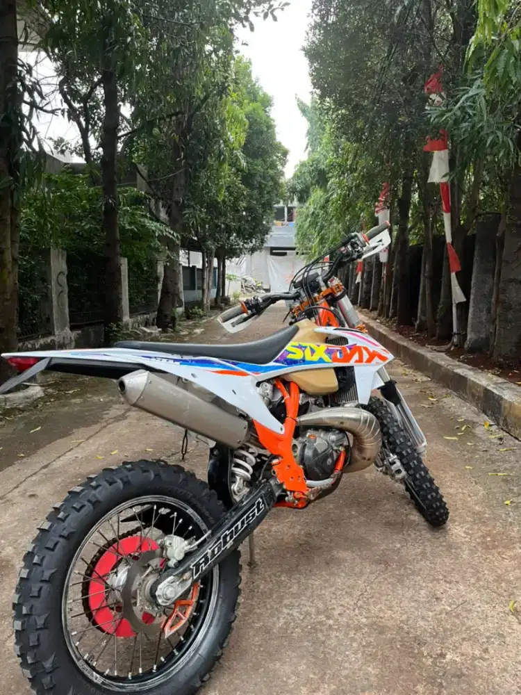 KTM EXC 300 sixdays edition