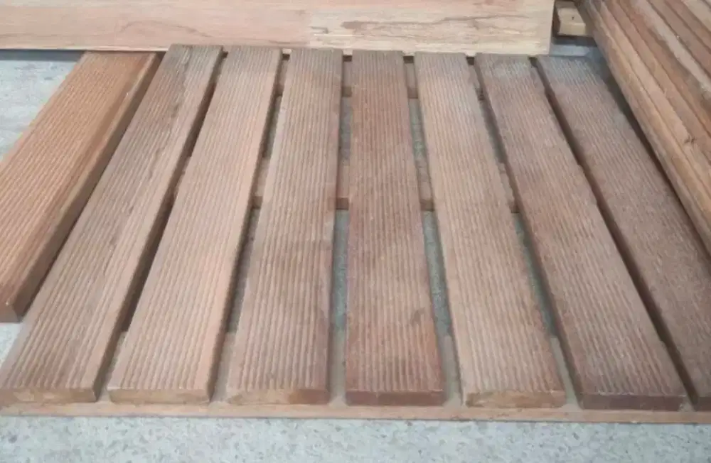 Jual Bengkirai Gardentile 50cm x 50cm
