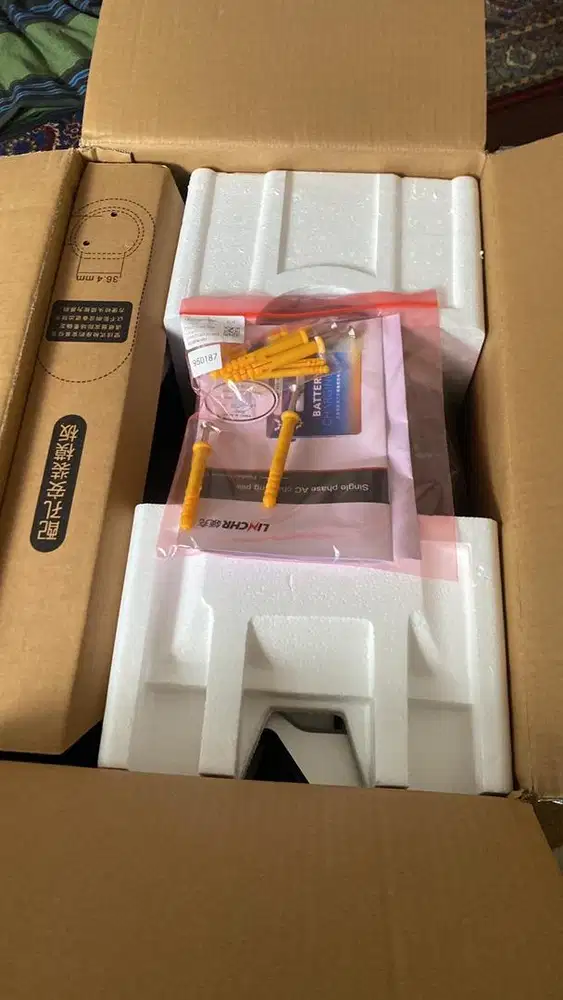 Wall charger wuling ev