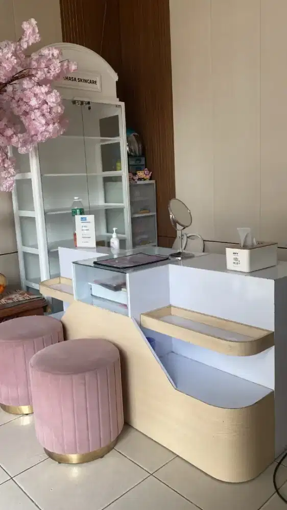 MEJA LOBY CANTIK