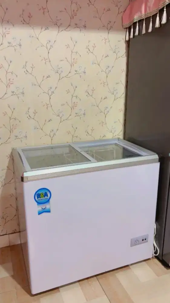 Dijual frezeer RSA 171 liter