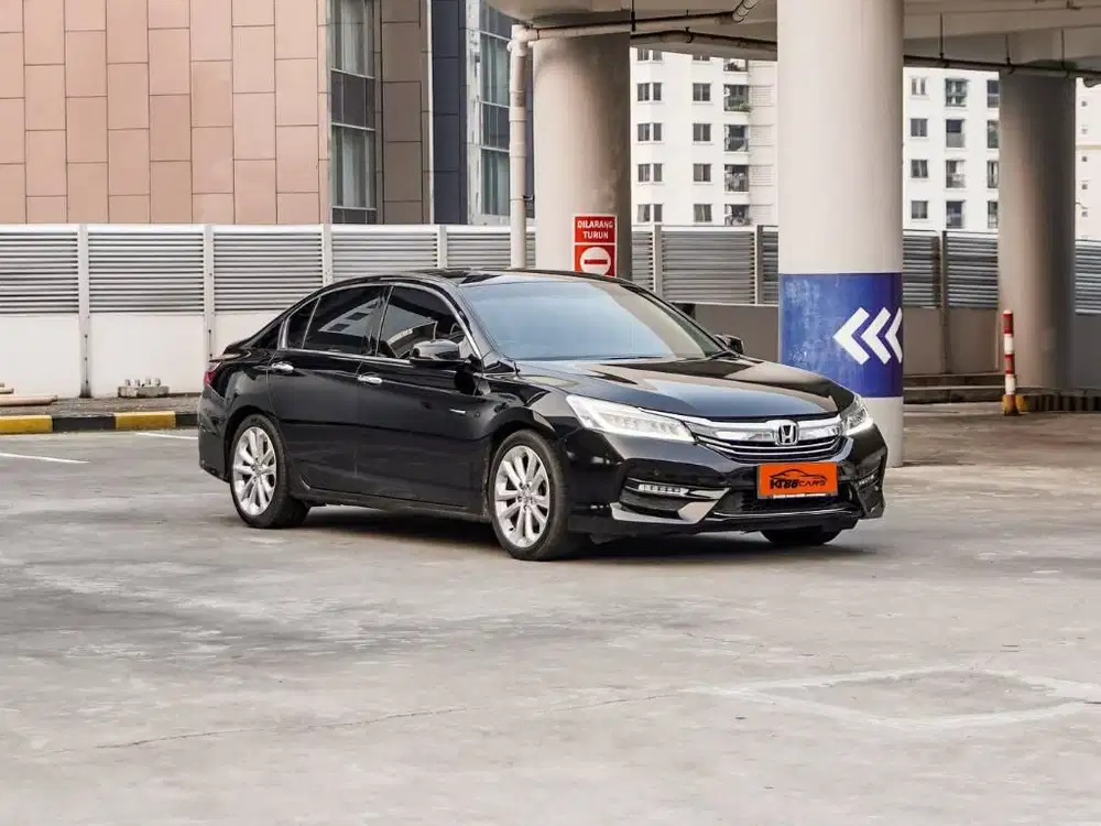 Honda Accrod VTI-L 2.4 AT Tahun 2016 Tdp 34 Jt