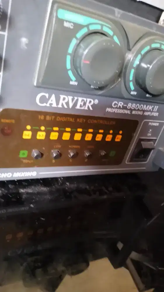 Amply mixer carver minus dengung