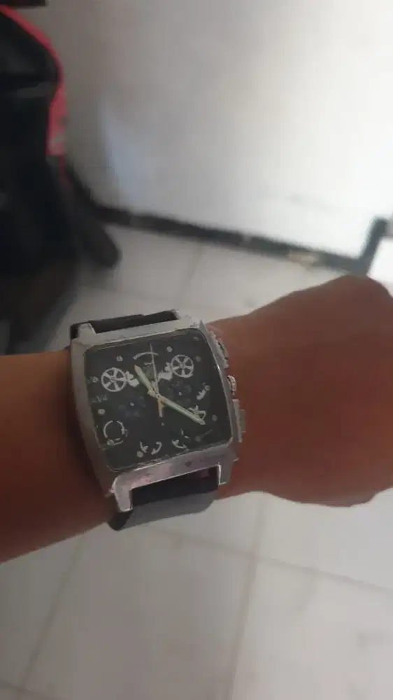 Jam tangan tag hauer monaco