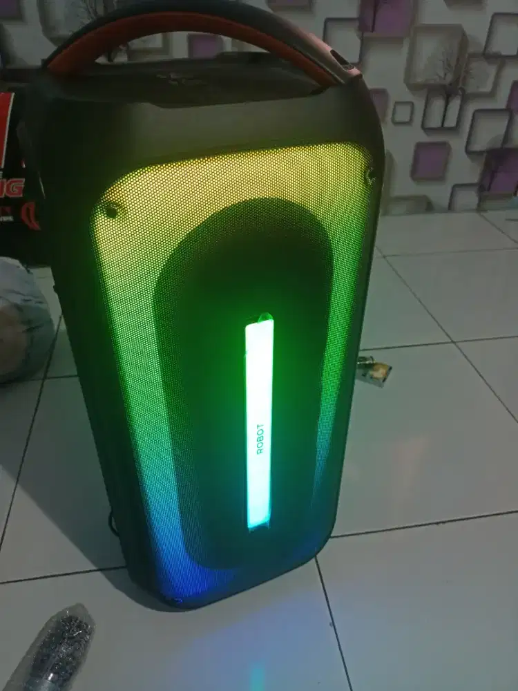Speker party ROBOT