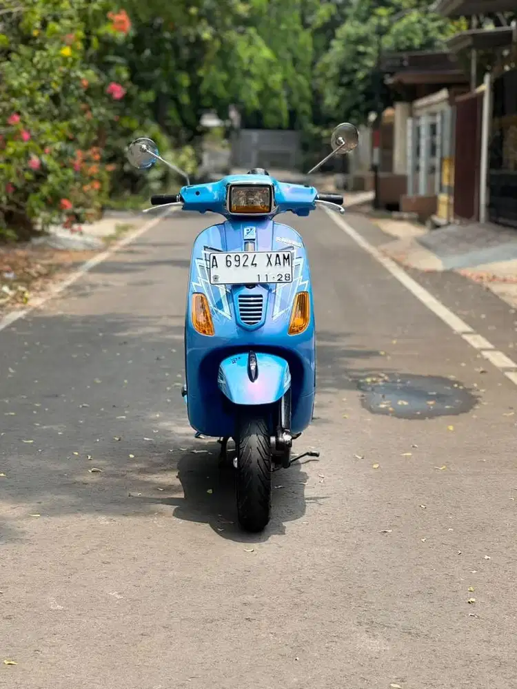 VESPA S 150 3V 2013 BIRU - TERMURAH