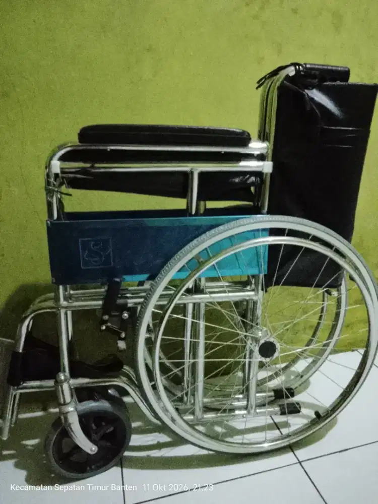 Dijual cepat kursi roda merk sellaco dijamin masih mulus