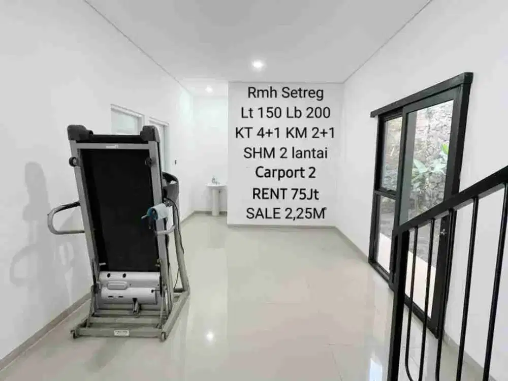 Rumah di kompleks Setiabudi Regency