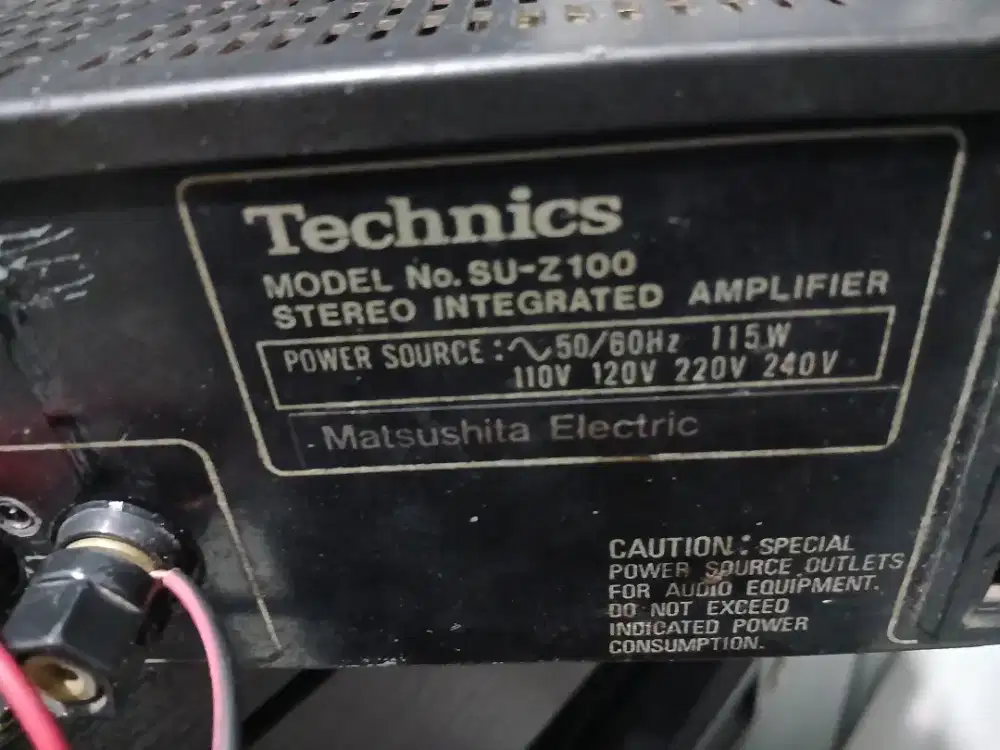 Power amplifier teachnics su z100. Ori