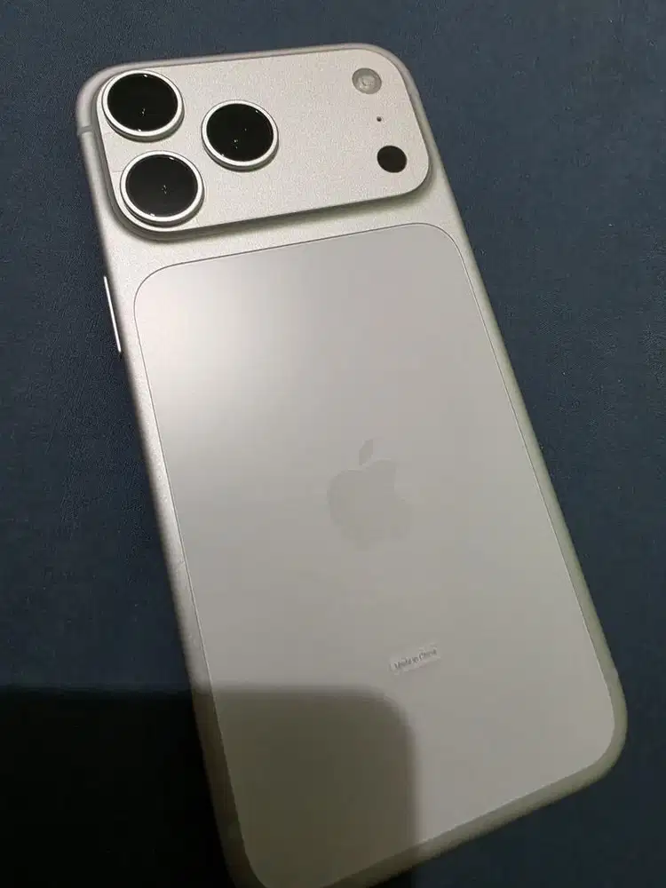 Apple iphone 17 Pro Max 256 Silver