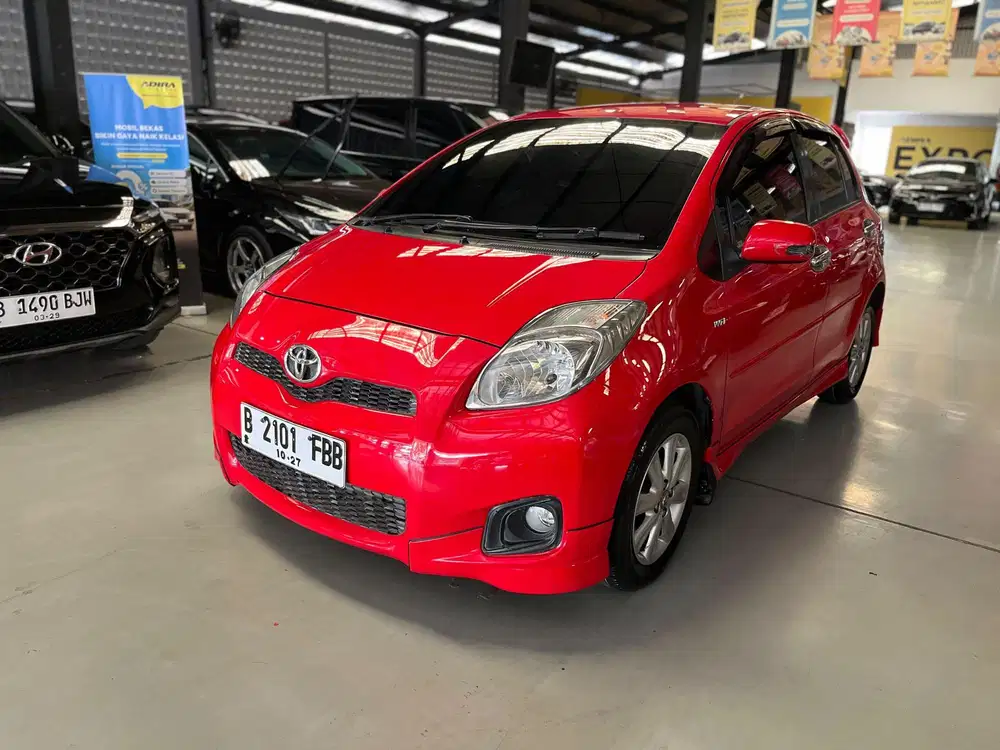 (Pajak Panjang 1thn) Toyota Yaris 1.5 S Limited AT 2013