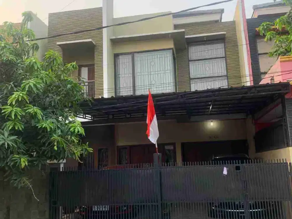rumah 2 lantai siap huni di grand galaxy bekasi