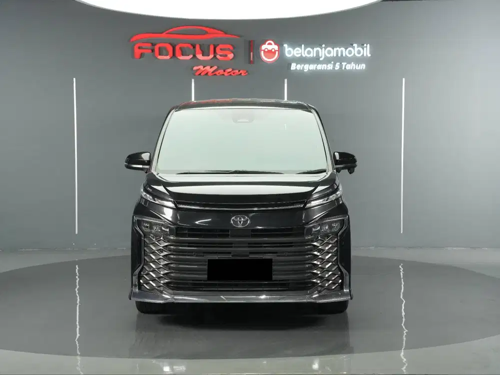 Toyota Voxy 2.0 CVT TSS Facelift Camera360 Hitam 2022 Like New Garansi