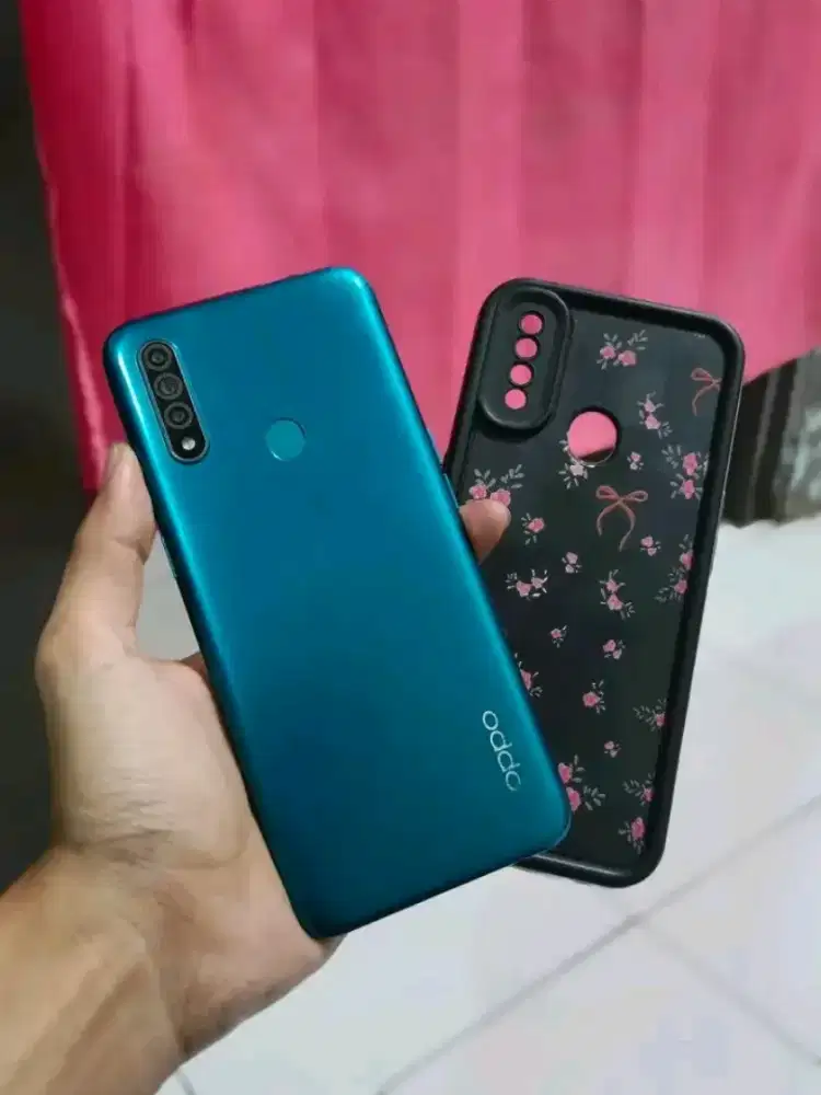 Handphone oppo a31