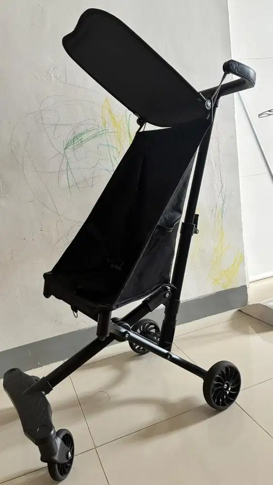 Stroller cabin hitam