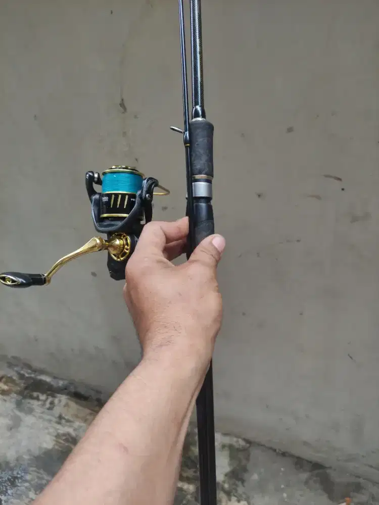 Joran pancing 1 set.