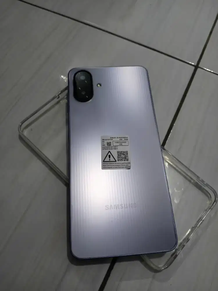 Samsung A07 4/64 Hp & Charger only Mulus terawat garansi masih panjang