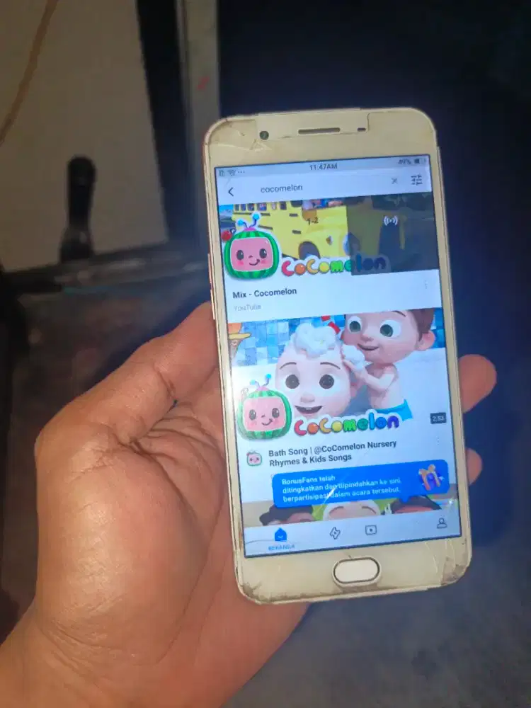 oppo f1s ram 4/32 minus retak sentuh normal