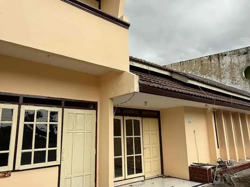 DIJUAL RUMAH 1.5 Lantai 180 m2 JLN RAMBUTAN - PONDOK CHANDRA SIDOARJO
