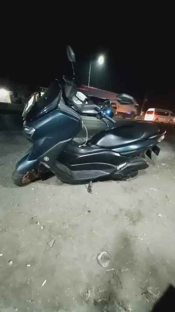 Nmax 2023 hijau dof
